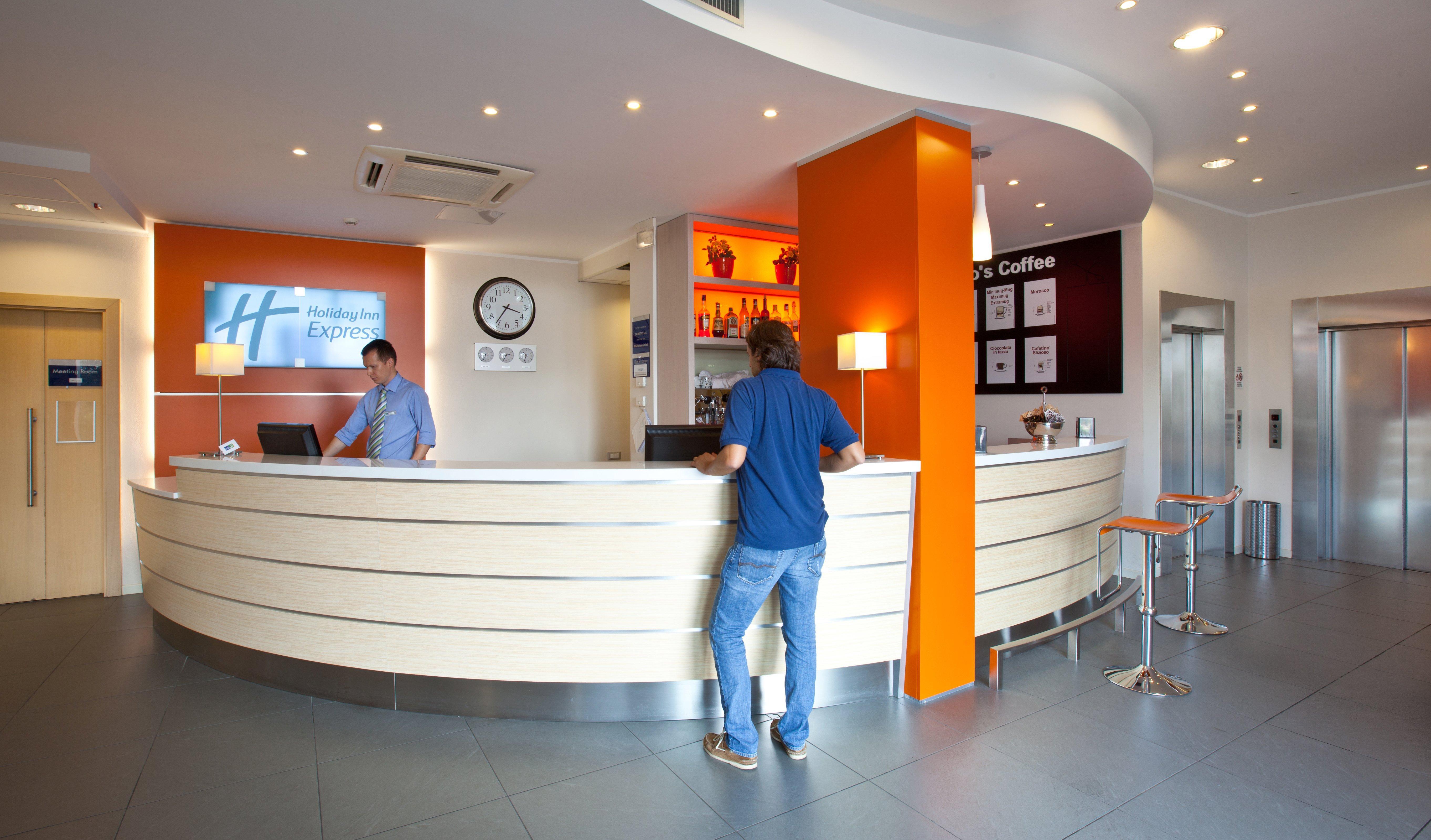 Holiday Inn Express Reggio Emilia By Ihg Екстериор снимка