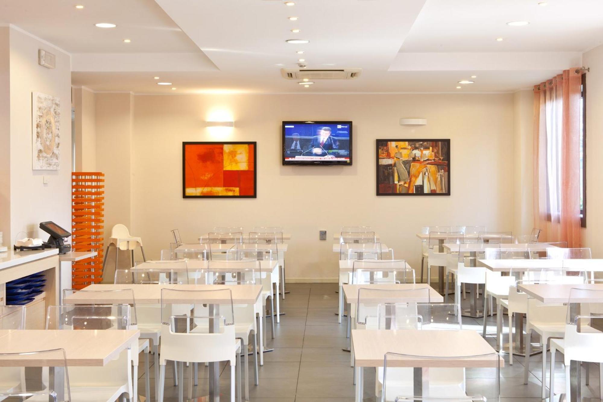 Holiday Inn Express Reggio Emilia By Ihg Екстериор снимка